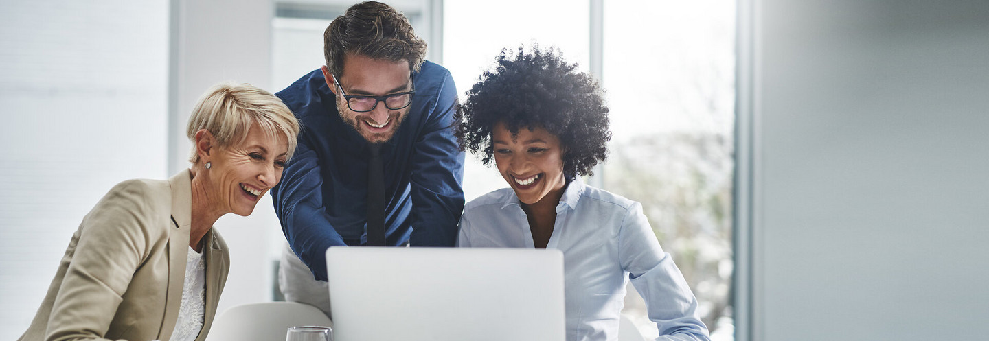 Expertise, auf die Sie sich verlassen können CRM-Teams im Spagat zwischen Alt- und Neusystem – Überlastung vermeiden mit flexibler Unterstützung durch Sycor