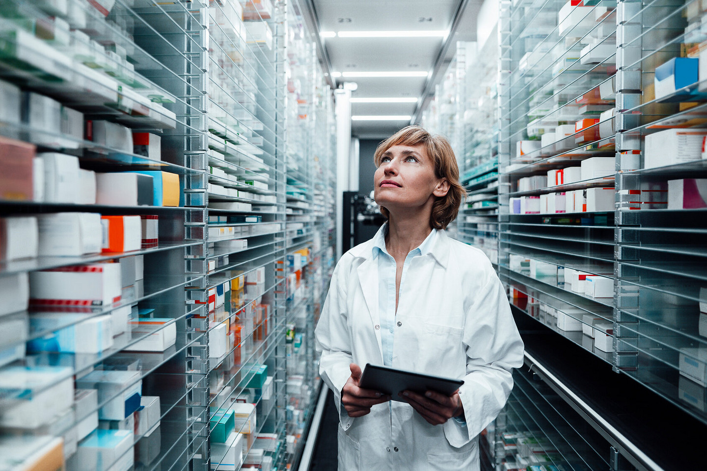AI in ERP MedTech manufacturers choose AI-enhanced ERP production support.